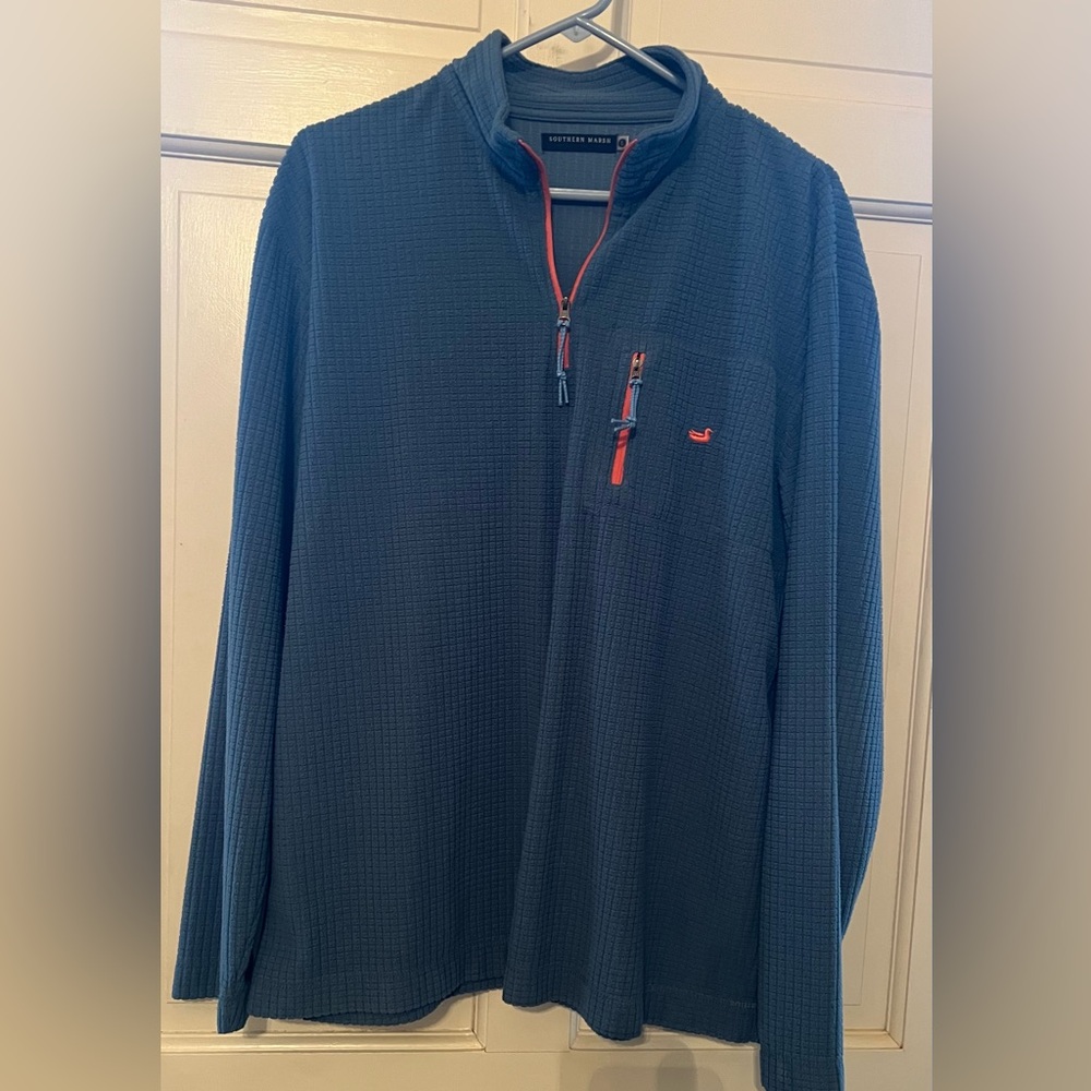 Southern Marsh Men’s Large Mock Pull Over Blue Gray with orange/apricot trim